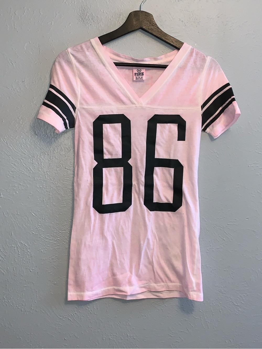 Vs shirt
